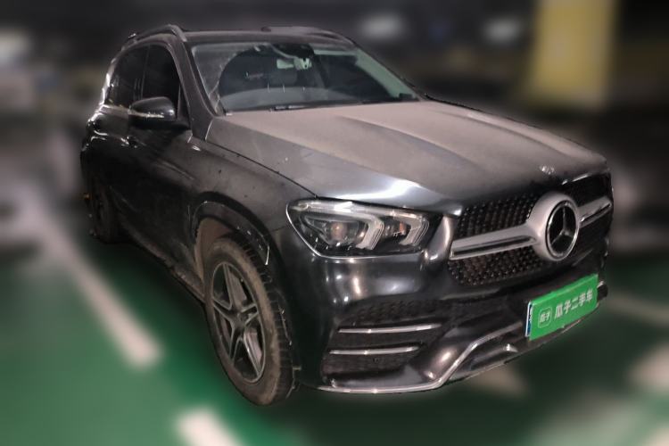 Used Mercedes-Benz GLE 2020 GLE 450 4MATIC Stylish Model Front Right 45 Deg