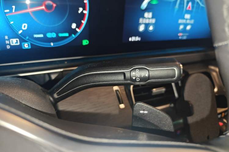 Used Mercedes-Benz GLE 2020 GLE 450 4MATIC Stylish Model Gear Lever