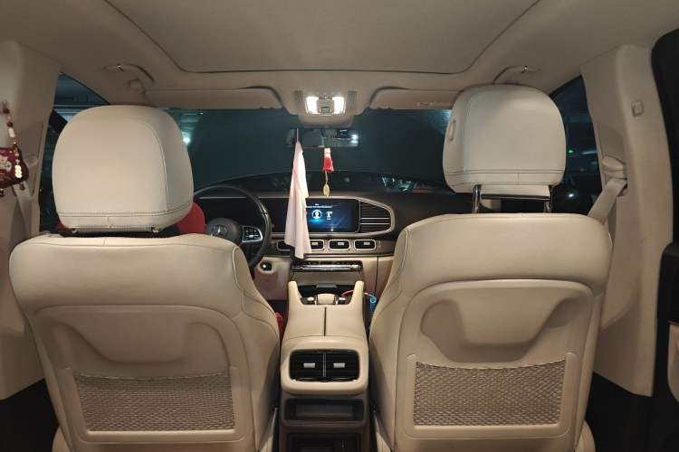Used Mercedes-Benz GLE 2020 GLE 450 4MATIC Stylish Model Headliner