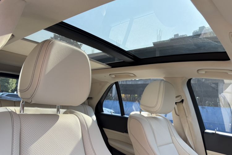 Used Mercedes-Benz GLE 2020 GLE 350 4MATIC Fashion Model Headliner