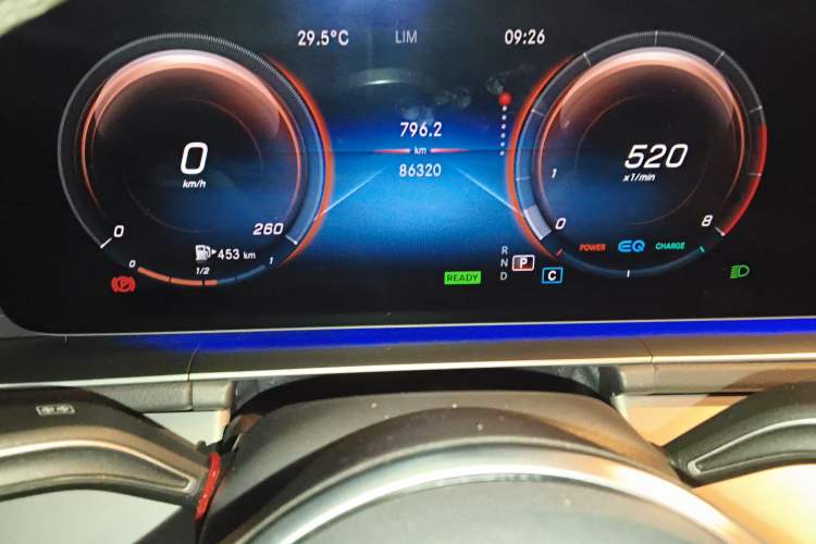 Used Mercedes-Benz GLE 2020 Restyled GLE 450 4MATIC Dynamic Edition Instrument Cluster