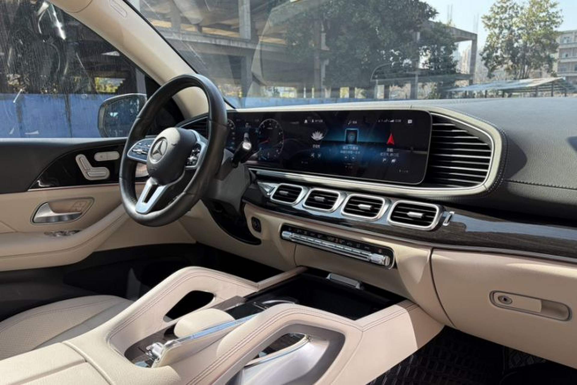 Used Mercedes-Benz GLE 2020 GLE 350 4MATIC Fashion Model Interior 2