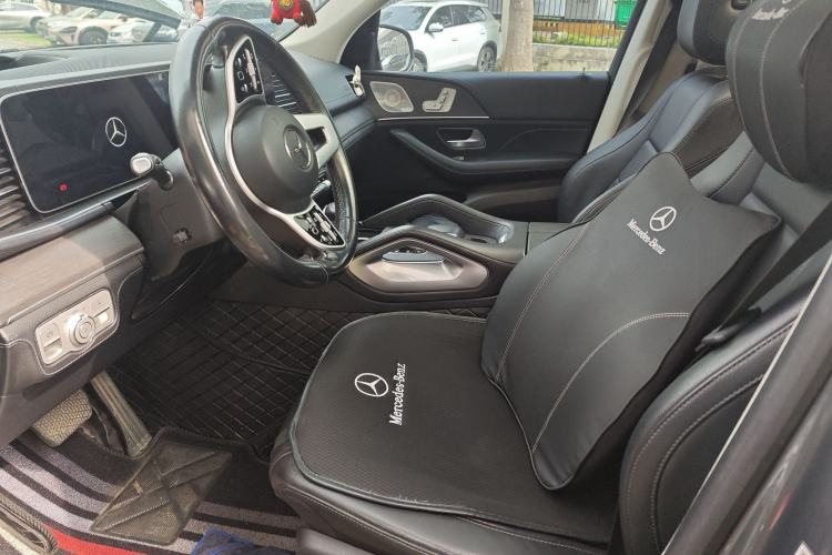 Used Mercedes-Benz GLE 2020 Facelifted GLE 450 4MATIC Stylish Edition Left Front Seat