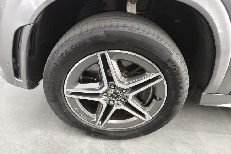 Used Mercedes-Benz GLE 2020 GLE 450 4MATIC Stylish Model Left Front Wheel Hub