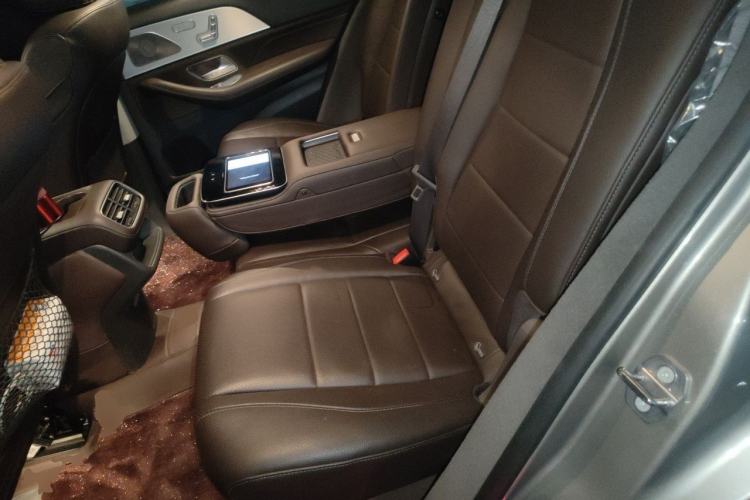 Used Mercedes-Benz GLE 2020 Restyled GLE 450 4MATIC Luxury Edition Left Rear Seat