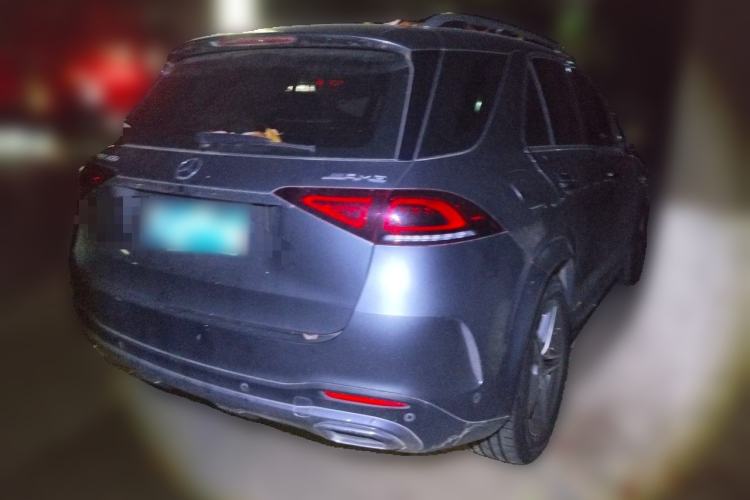 Used Mercedes-Benz GLE 2020 Facelifted GLE 450 4MATIC Stylish Edition Rear Right 45 Deg