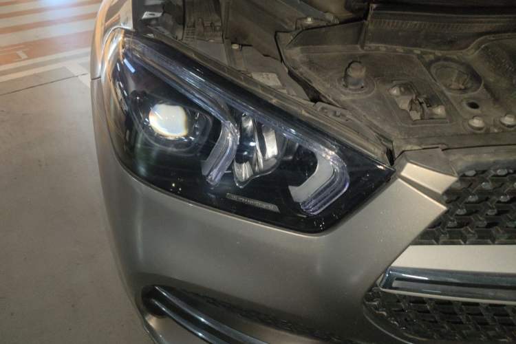 Used Mercedes-Benz GLE 2020 Restyled GLE 450 4MATIC Luxury Edition Right Front Headlight
