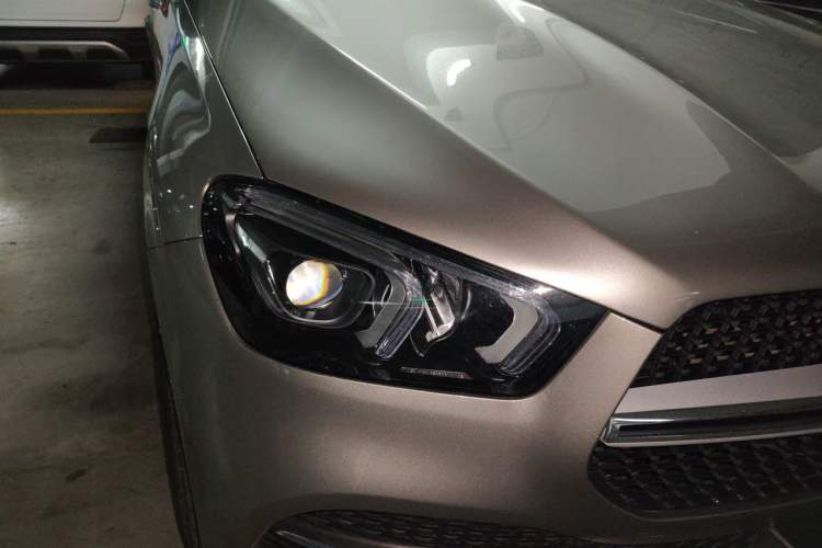 Used Mercedes-Benz GLE 2020 GLE 350 4MATIC Fashion Model Right Front Headlight
