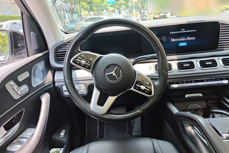 Used Mercedes-Benz GLE 2020 GLE 450 4MATIC Stylish Model Steering Wheel