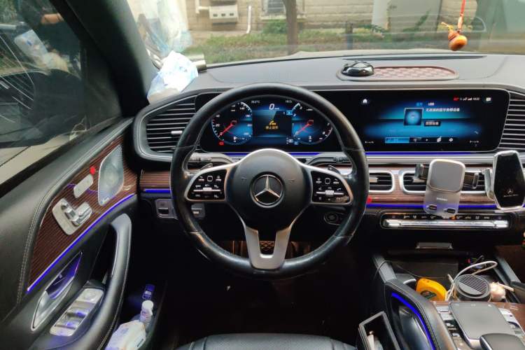 Used Mercedes-Benz GLE 2020 GLE 350 4MATIC Fashion Model Steering Wheel