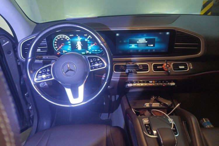 Used Mercedes-Benz GLE 2020 GLE 450 4MATIC Stylish Model Steering Wheel