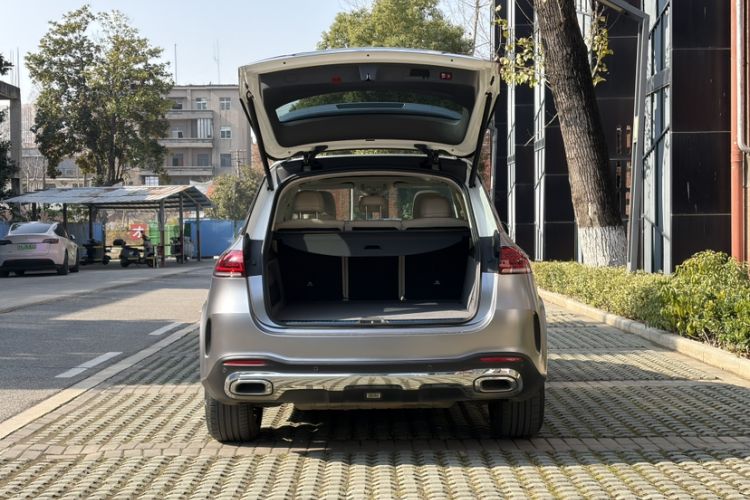 Used Mercedes-Benz GLE 2020 GLE 350 4MATIC Fashion Model Trunk