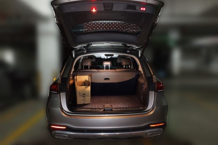 Used Mercedes-Benz GLE 2020 GLE 350 4MATIC Fashion Model Trunk