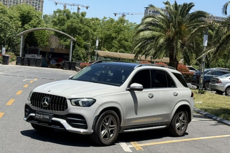 Used Mercedes-Benz GLE 2020 GLE 450 4MATIC Stylish Model Guazi used car, China used car export, Used car for sale, Used cars, Cheapest cars for sale