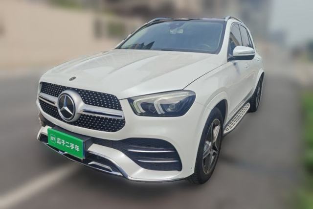 Ojetý Mercedes-Benz GLE 2020 GLE 350 4MATIC Fashion Model