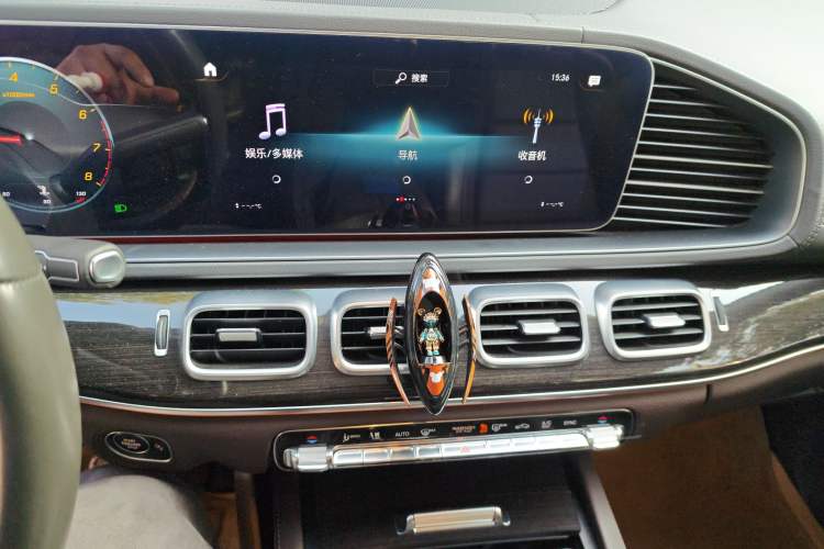 Used Mercedes-Benz GLE 2020 GLE 350 4MATIC Fashion Model Audio And AC Panel