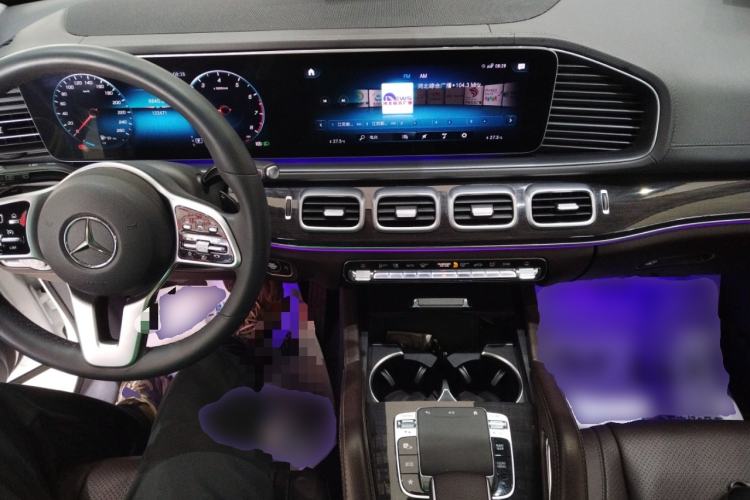 Used Mercedes-Benz GLE 2020 Restyled GLE 350 4MATIC Fashion Edition Center Console