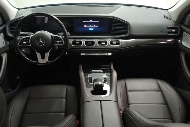 Used Mercedes-Benz GLE 2020 GLE 350 4MATIC Dynamic Edition Center Console