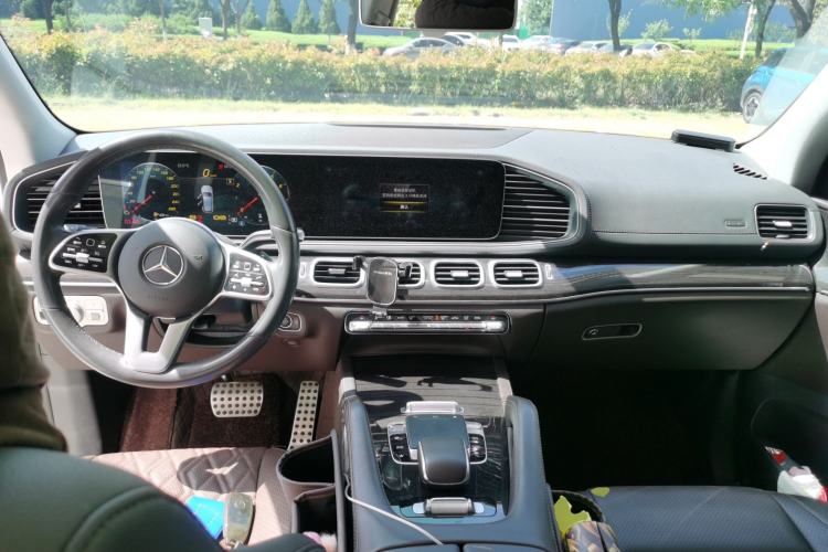 Used Mercedes-Benz GLE 2020 GLE 350 4MATIC Fashion Model Center Console