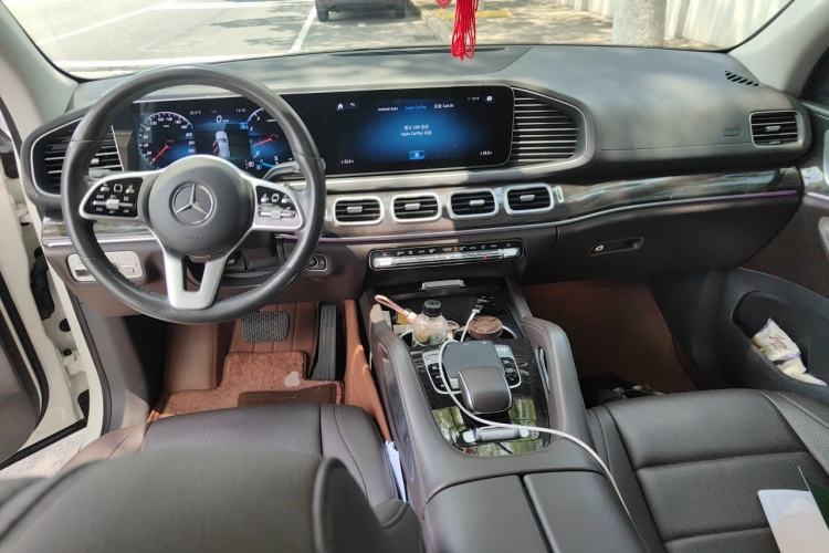 Used Mercedes-Benz GLE 2020 Restyled GLE 350 4MATIC Fashion Edition Center Console