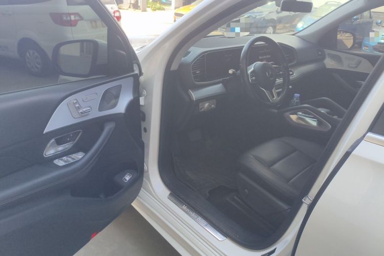 Used Mercedes-Benz GLE 2020 GLE 450 4MATIC Stylish Model Driver Seat