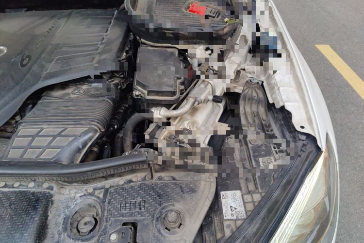 Used Mercedes-Benz GLE 2020 Restyled GLE 450 4MATIC Dynamic Edition Engine Bay Left