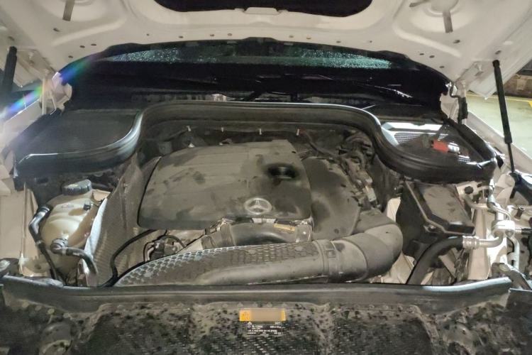 Used Mercedes-Benz GLE 2020 GLE 350 4MATIC Fashion Model Engine Bay