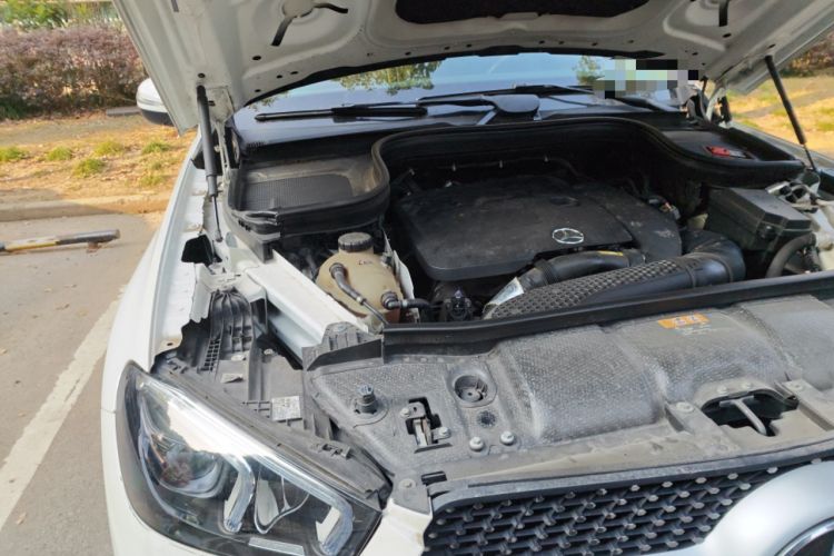 Used Mercedes-Benz GLE 2020 GLE 350 4MATIC Fashion Model Engine Bay Right