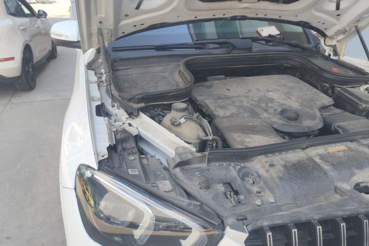 Used Mercedes-Benz GLE 2020 GLE 450 4MATIC Stylish Model Engine Bay Right
