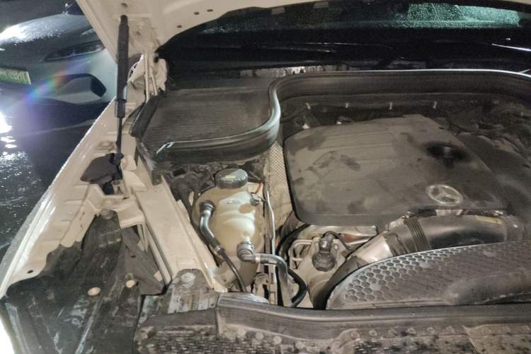 Used Mercedes-Benz GLE 2020 GLE 350 4MATIC Fashion Model Engine Bay Right