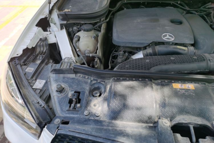 Used Mercedes-Benz GLE 2020 GLE 350 4MATIC Fashion Model Engine Bay Right