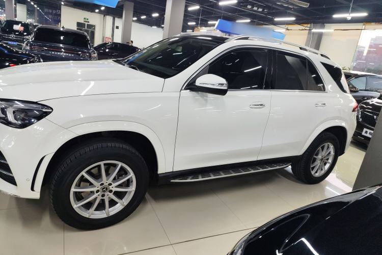Used Mercedes-Benz GLE 2020 GLE 350 4MATIC Fashion Model Exterior 3