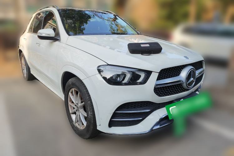 Used Mercedes-Benz GLE 2020 GLE 350 4MATIC Fashion Model Front Right 45 Deg