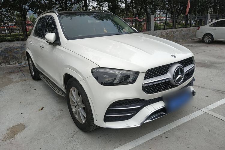 Used Mercedes-Benz GLE 2020 GLE 350 4MATIC Fashion Model Front Right 45 Deg