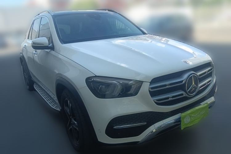 Used Mercedes-Benz GLE  Front Right 45 Deg