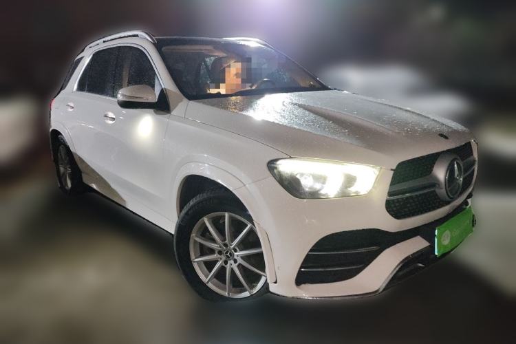 Used Mercedes-Benz GLE 2020 GLE 350 4MATIC Fashion Model Front Right 45 Deg