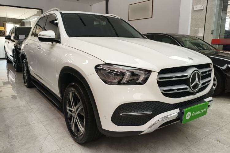 Used Mercedes-Benz GLE 2020 GLE 350 4MATIC Dynamic Edition Front Right 45 Deg