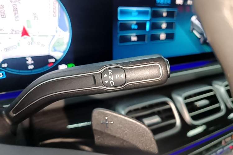 Used Mercedes-Benz GLE 2020 Restyled GLE 350 4MATIC Fashion Edition Gear Lever