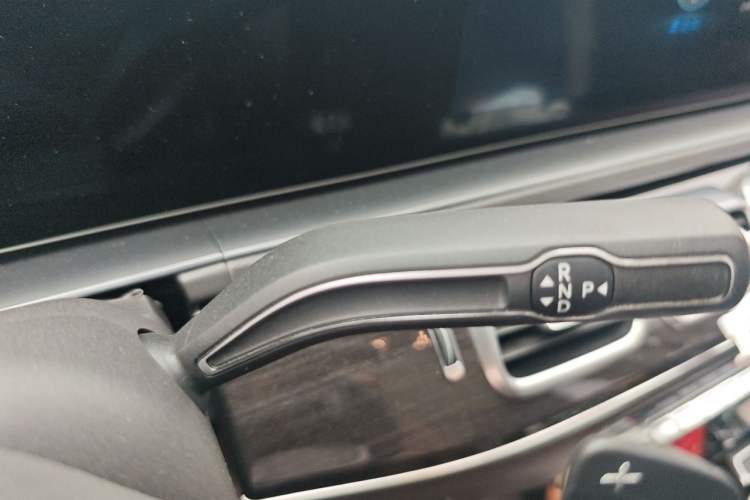 Used Mercedes-Benz GLE 2020 Restyled GLE 350 4MATIC Fashion Edition Gear Lever