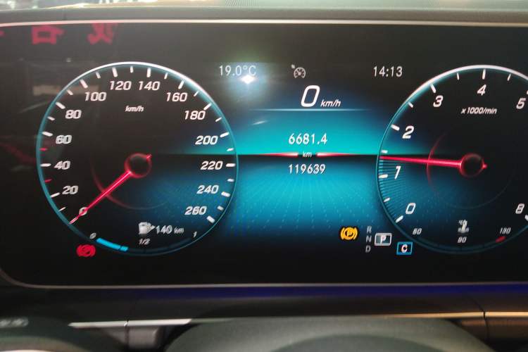 Used Mercedes-Benz GLE 2020 GLE 350 4MATIC Fashion Model Instrument Cluster