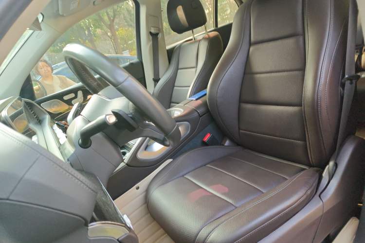 Used Mercedes-Benz GLE 2020 GLE 350 4MATIC Fashion Model Left Front Seat
