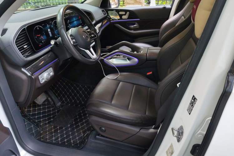 Used Mercedes-Benz GLE 2020 GLE 350 4MATIC Fashion Model Left Front Seat
