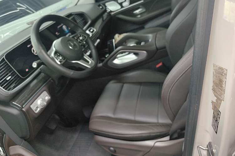 Used Mercedes-Benz GLE 2020 GLE 350 4MATIC Fashion Model Left Front Seat
