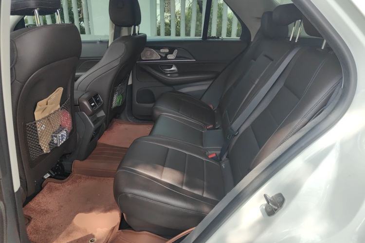 Used Mercedes-Benz GLE 2020 Restyled GLE 350 4MATIC Fashion Edition Left Rear Seat