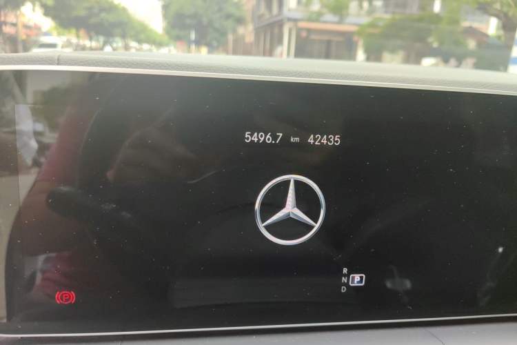 Used Mercedes-Benz GLE 2020 Facelifted GLE 450 4MATIC Stylish Edition Odometer Close Up