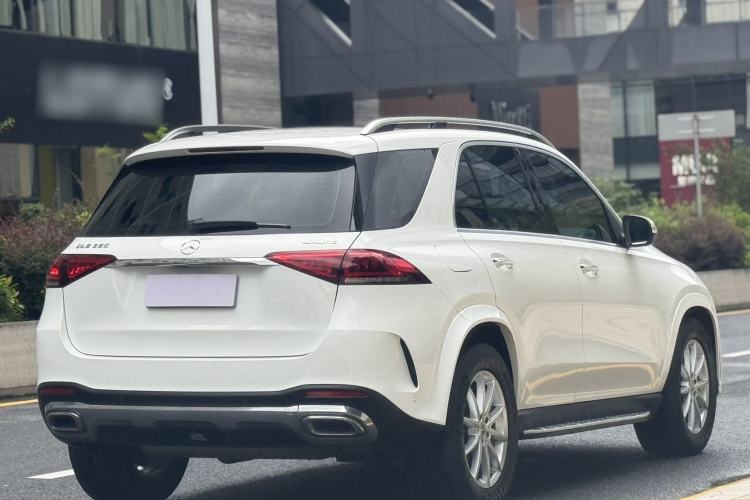 Used Mercedes-Benz GLE 2020 GLE 350 4MATIC Fashion Model Rear Right 45 Deg