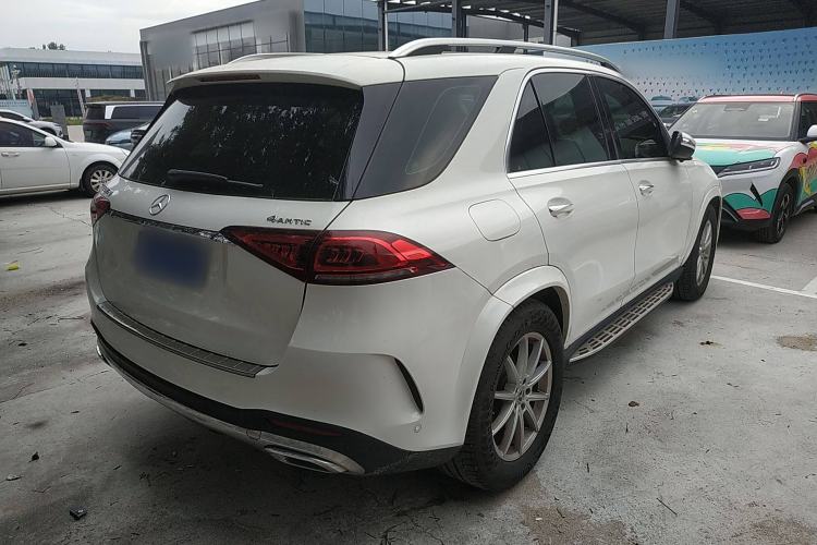 Used Mercedes-Benz GLE 2020 GLE 350 4MATIC Fashion Model Rear Right 45 Deg