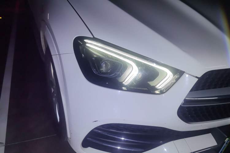 Used Mercedes-Benz GLE 2020 GLE 350 4MATIC Fashion Model Right Front Headlight