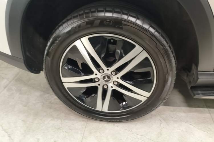 Used Mercedes-Benz GLE 2020 GLE 350 4MATIC Dynamic Edition Right Rear Wheel Hub