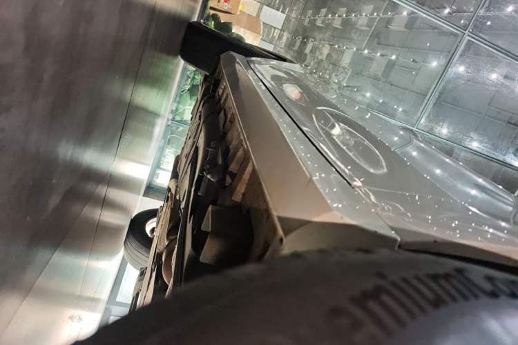 Used Mercedes-Benz GLE 2020 Restyled GLE 350 4MATIC Fashion Edition Special Version Right Side Sill